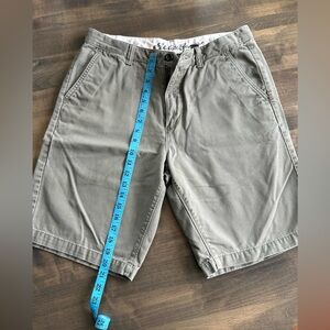 Eddie Bauer Men's Gray Shorts